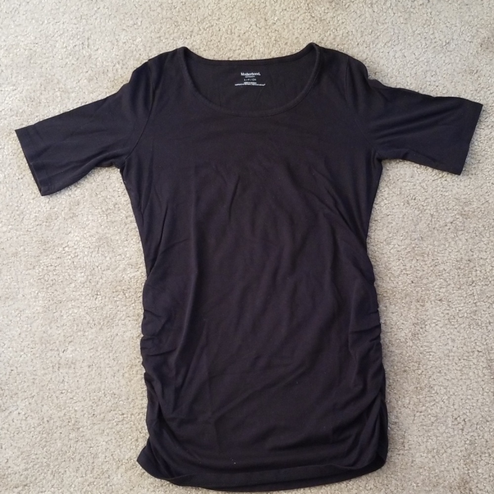 Motherhood Maternity black scoop neck top S/P